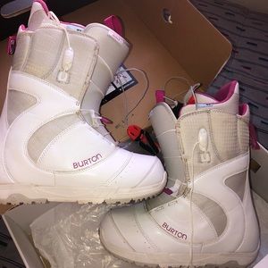 Burton Snowboard Boots 💕